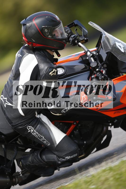 /Archiv-2024/29 12.06.2024 MOTO.CH Track Day ADR/Gruppe blau/46